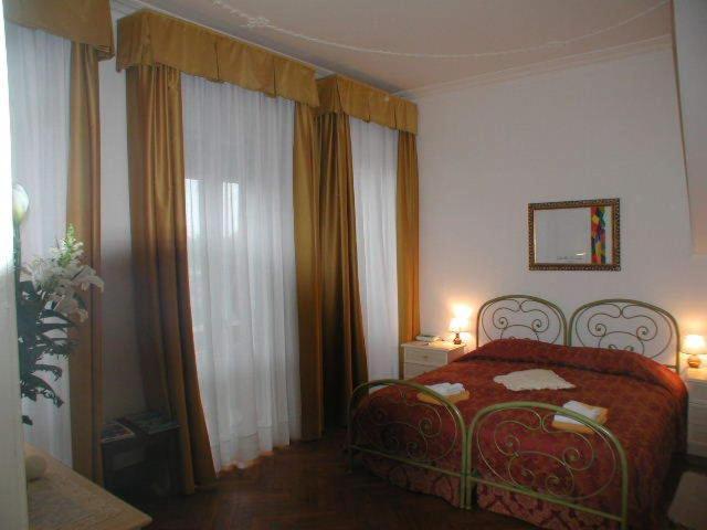 Villa Gabriella B&B - Apartments Lido di Venezia Luaran gambar